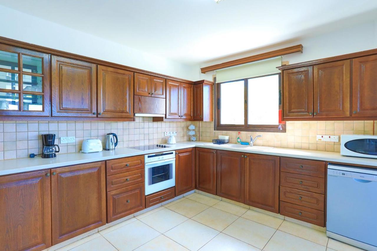 Villa Stavriella 라치 외부 사진